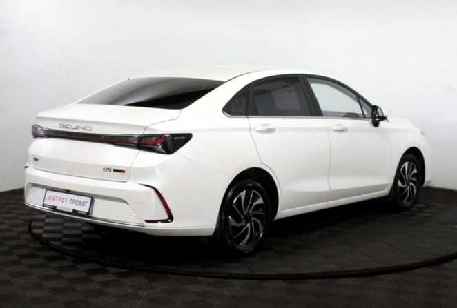 BAIC U5 Plus с пробегом 2023 года, цена 1 200 000 рублей, 58341 км, седан, Автокод Объявления