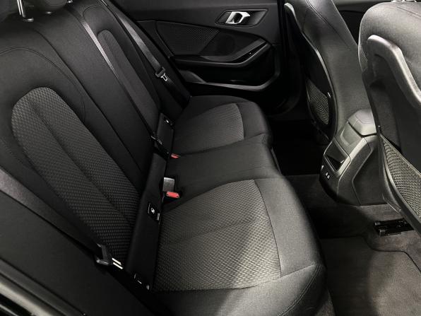 BMW 1 серии III (F40) с пробегом 2020 года, цена 2 100 000 рублей, 130000 км, хэтчбек, Автокод Объявления