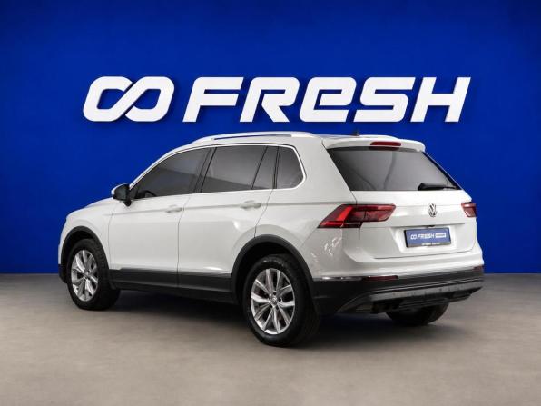 Volkswagen Tiguan II с пробегом 2017 года, цена 1 799 777 рублей, 214049 км, внедорожник, Автокод Объявления