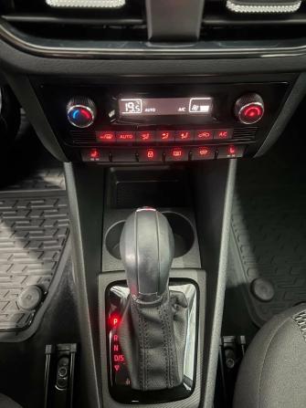 Volkswagen Polo VI с пробегом 2021 года, цена 1 650 000 рублей, 38807 км, лифтбек, Автокод Объявления