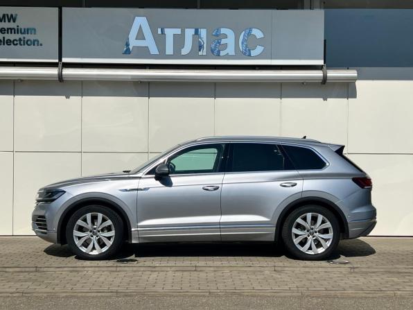 Volkswagen Touareg III с пробегом 2021 года, цена 5 490 000 рублей, 97598 км, внедорожник, Автокод Объявления