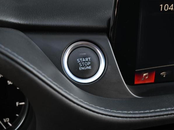 Mazda Atenza III Рестайлинг 2 с пробегом 2022 года, цена 3 179 000 рублей, 54814 км, седан, Автокод Объявления