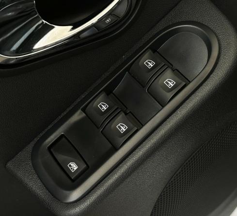 Lada (ВАЗ) Largus I Рестайлинг с пробегом 2025 года, цена 1 750 000 рублей, 10509 км, универсал, Автокод Объявления