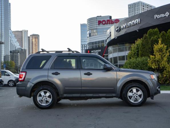 Ford Escape II с пробегом 2010 года, цена 818 000 рублей, 280247 км, внедорожник, Автокод Объявления