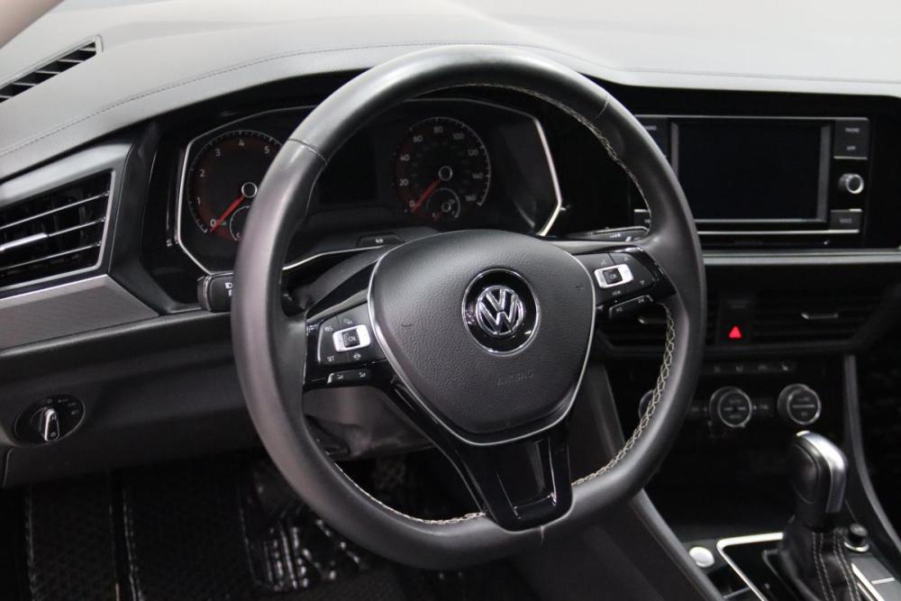 Volkswagen Jetta VII Сургут  - изображение 16