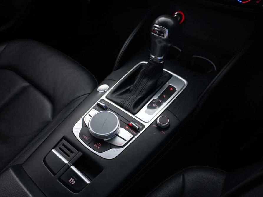 Audi A3 III (8V) Москва  - изображение 16