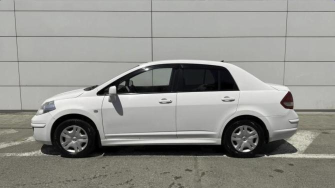 Nissan Tiida I Рестайлинг с пробегом 2013 года, цена 619 000 рублей, 369851 км, седан, Автокод Объявления