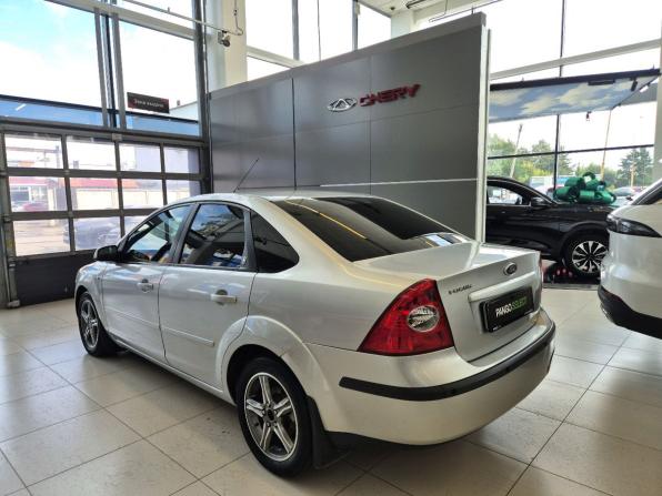 Ford Focus II с пробегом 2006 года, цена 319 000 рублей, 285503 км, седан, Автокод Объявления