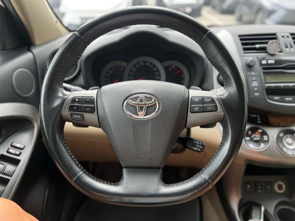 Toyota RAV4 III (XA30) Рестайлинг с пробегом 2011 года, цена 1 395 000 рублей, 210618 км, внедорожник, Автокод Объявления