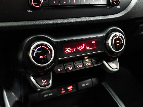 Kia Rio IV с пробегом 2019 года, цена 1 449 700 рублей, 137509 км, хэтчбек, Автокод Объявления