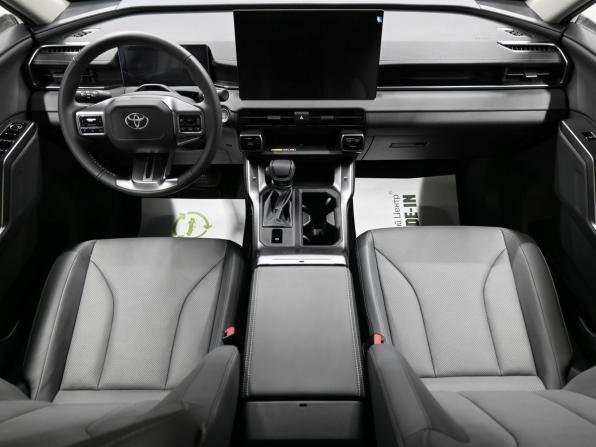 Toyota RAV4 VI (XA60) с пробегом 2025 года, цена 4 200 000 рублей, 34 км, внедорожник, Автокод Объявления