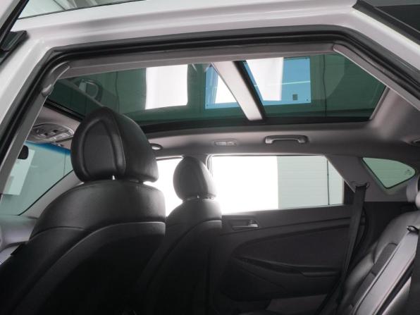 Hyundai Tucson III с пробегом 2016 года, цена 1 649 000 рублей, 179268 км, внедорожник, Автокод Объявления