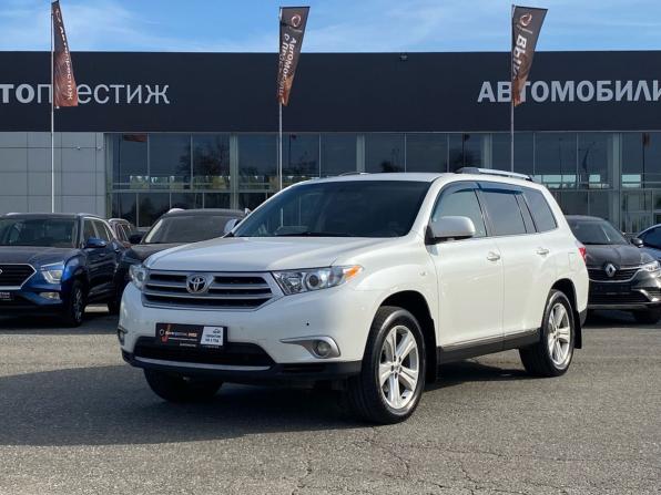 Toyota Highlander II (XU40) Рестайлинг с пробегом 2011 года, цена 1 715 000 рублей, 268200 км, внедорожник, Автокод Объявления