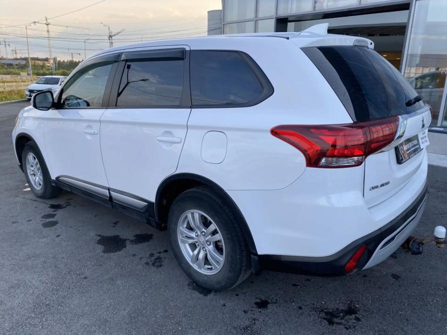Mitsubishi Outlander III Рестайлинг 3 Пермь  - изображение 5
