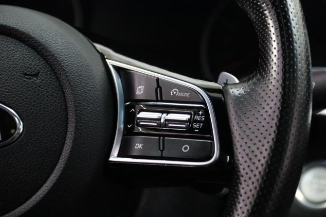 Kia Optima IV Рестайлинг с пробегом 2019 года, цена 2 295 950 рублей, 77506 км, седан, Автокод Объявления
