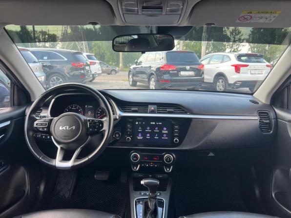Kia Rio IV Рестайлинг с пробегом 2022 года, цена 1 900 000 рублей, 47848 км, седан, Автокод Объявления
