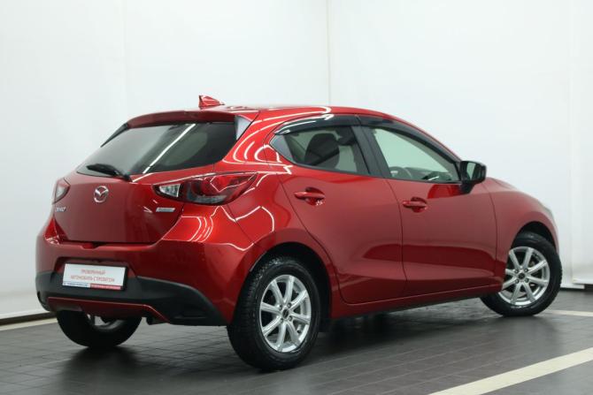 Mazda Demio IV (DJ) с пробегом 2015 года, цена 990 000 рублей, 133130 км, хэтчбек, Автокод Объявления