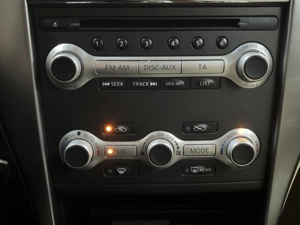 Nissan Teana II Рестайлинг с пробегом 2011 года, цена 1 035 000 рублей, 266180 км, седан, Автокод Объявления