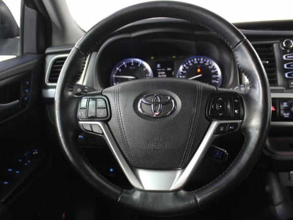 Toyota Highlander III (XU50) Рестайлинг с пробегом 2016 года, цена 4 070 000 рублей, 87601 км, внедорожник, Автокод Объявления