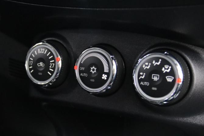 Mitsubishi Outlander II Рестайлинг с пробегом 2012 года, цена 1 385 850 рублей, 236848 км, внедорожник, Автокод Объявления