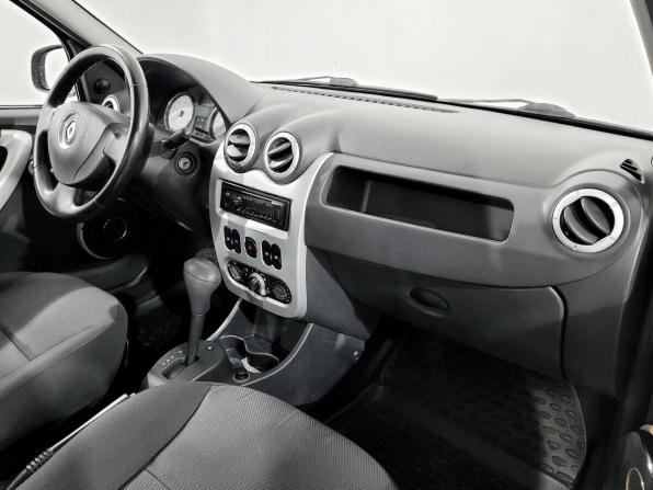 Renault Logan I Рестайлинг с пробегом 2010 года, цена 550 000 рублей, 255318 км, седан, Автокод Объявления