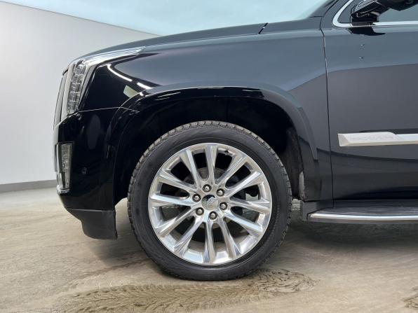Cadillac Escalade IV с пробегом 2020 года, цена 5 895 000 рублей, 107982 км, внедорожник, Автокод Объявления