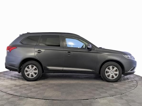 Mitsubishi Outlander III Рестайлинг 2 с пробегом 2018 года, цена 1 800 000 рублей, 156155 км, внедорожник, Автокод Объявления