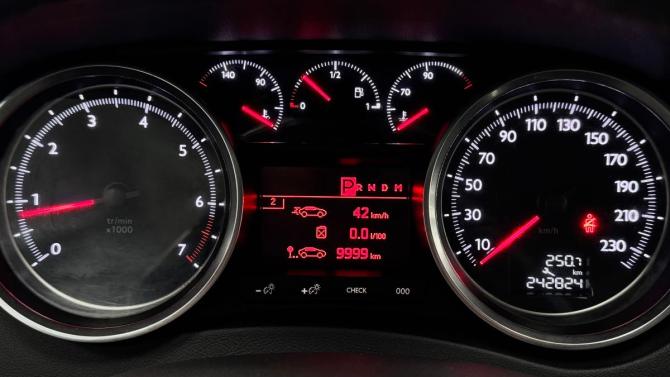 Peugeot 508 I с пробегом 2012 года, цена 495 000 рублей, 242824 км, седан, Автокод Объявления