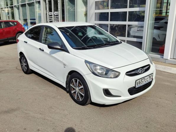 Hyundai Solaris I с пробегом 2014 года, цена 798 000 рублей, 203024 км, седан, Автокод Объявления