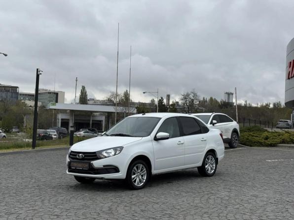 Lada (ВАЗ) Granta I Рестайлинг с пробегом 2025 года, цена 1 030 000 рублей, 7471 км, седан, Автокод Объявления