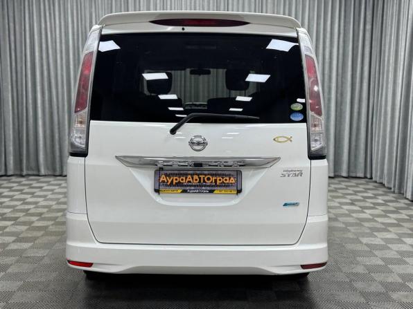 Nissan Serena IV (C26) с пробегом 2012 года, цена 1 300 000 рублей, 296064 км, минивэн, Автокод Объявления