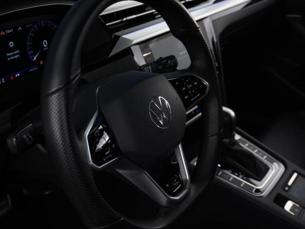 Volkswagen Passat CC II Рестайлинг с пробегом 2022 года, цена 3 999 046 рублей, 49462 км, лифтбек, Автокод Объявления