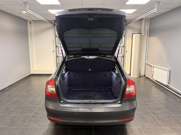 Skoda Octavia II (A5) Рестайлинг с пробегом 2012 года, цена 845 000 рублей, 261000 км, лифтбек, Автокод Объявления