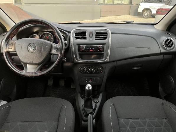 Renault Sandero II с пробегом 2017 года, цена 943 000 рублей, 142000 км, хэтчбек, Автокод Объявления