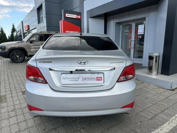 Hyundai Solaris I Рестайлинг с пробегом 2015 года, цена 1 123 500 рублей, 202571 км, седан, Автокод Объявления