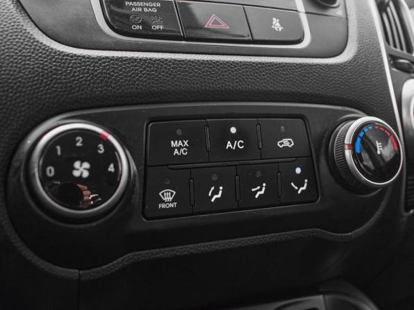 Hyundai ix35 I с пробегом 2012 года, цена 1 280 000 рублей, 107682 км, внедорожник, Автокод Объявления