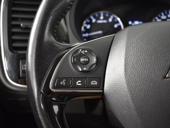 Mitsubishi Outlander III Рестайлинг 3 с пробегом 2019 года, цена 1 843 100 рублей, 141642 км, внедорожник, Автокод Объявления