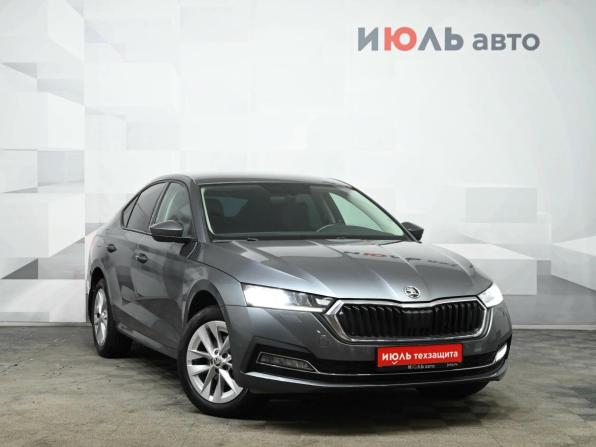 Skoda Octavia IV (A8) с пробегом 2021 года, цена 2 550 000 рублей, 28610 км, лифтбек, Автокод Объявления
