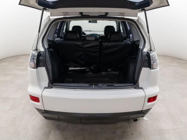 Mitsubishi Outlander II Рестайлинг с пробегом 2011 года, цена 1 120 000 рублей, 143411 км, внедорожник, Автокод Объявления