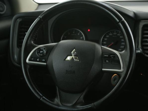 Mitsubishi Outlander III Рестайлинг 2 с пробегом 2015 года, цена 1 350 000 рублей, 164800 км, внедорожник, Автокод Объявления