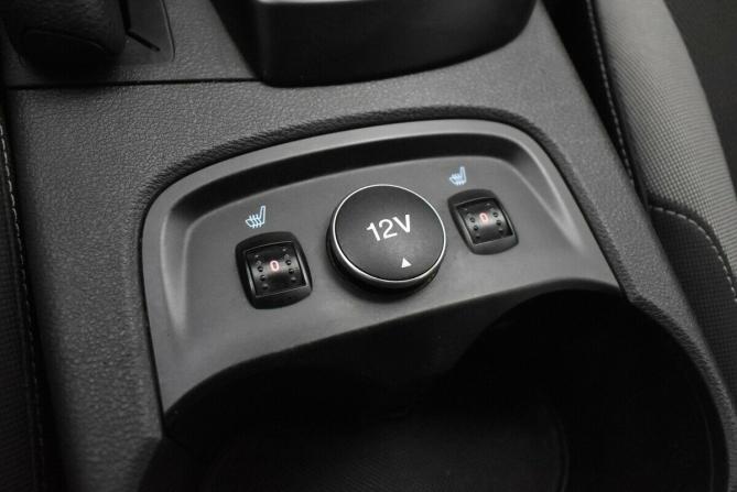 Ford Focus III с пробегом 2011 года, цена 725 000 рублей, 319599 км, хэтчбек, Автокод Объявления