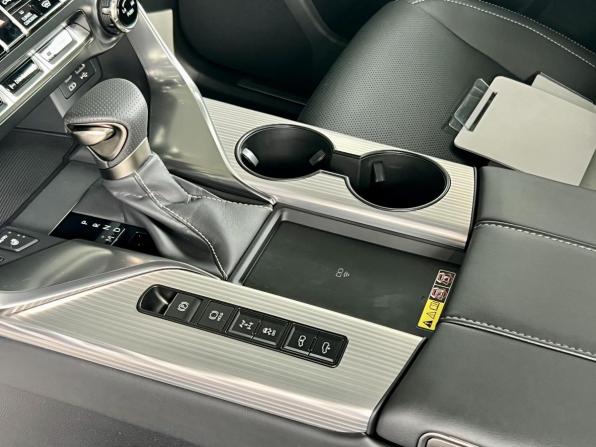 Lexus LX IV с пробегом 2024 года, цена 20 350 000 рублей, 18 км, внедорожник, Автокод Объявления