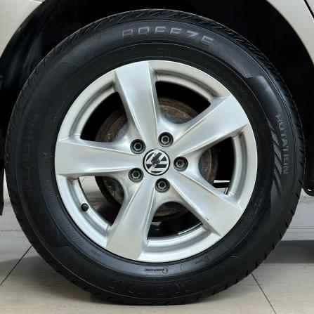 Volkswagen Polo V Рестайлинг с пробегом 2015 года, цена 980 000 рублей, 146801 км, седан, Автокод Объявления