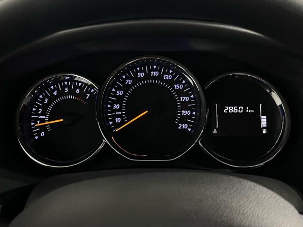 Renault Sandero II Рестайлинг с пробегом 2020 года, цена 1 345 000 рублей, 28601 км, хэтчбек, Автокод Объявления