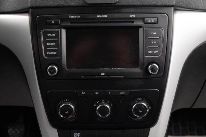 Skoda Yeti I с пробегом 2012 года, цена 879 000 рублей, 190000 км, внедорожник, Автокод Объявления