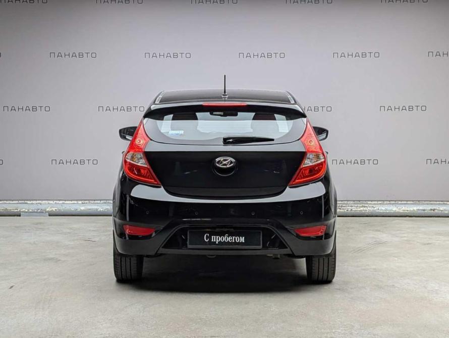 Hyundai Solaris I Москва  - изображение 5
