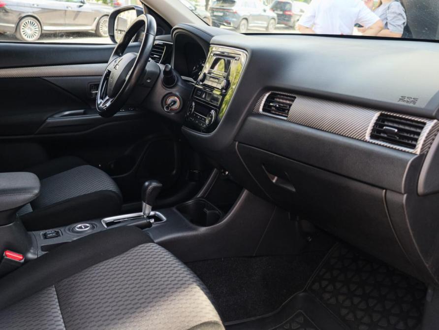 Mitsubishi Outlander III Рестайлинг 2 Москва  - изображение 8