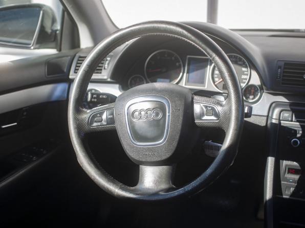 Audi A4 III (B7) с пробегом 2006 года, цена 700 000 рублей, 173266 км, седан, Автокод Объявления