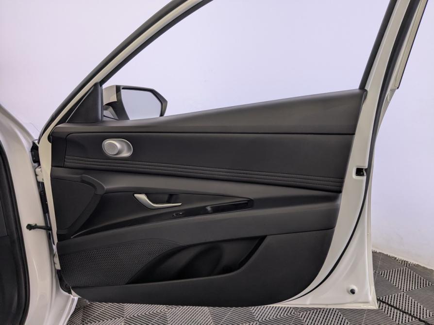 Hyundai Elantra VII (CN7) Рестайлинг Москва  - изображение 25