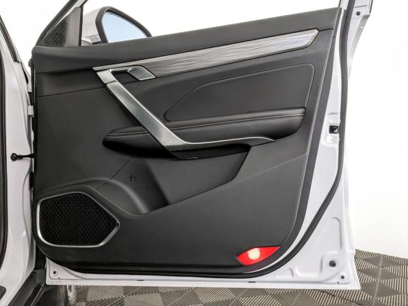Geely Atlas Pro с пробегом 2023 года, цена 2 150 000 рублей, 13229 км, внедорожник, Автокод Объявления